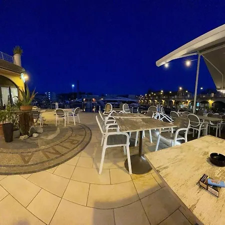 B.d.b Apartment Cattolica